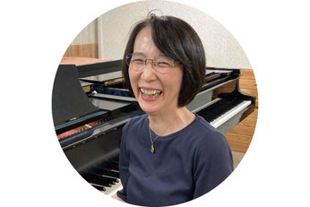 【写真】スタジアスのピアノ講師