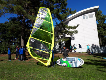 ウインドサーフィン　スクール　海の公園　初心者　体験　スピードウォール