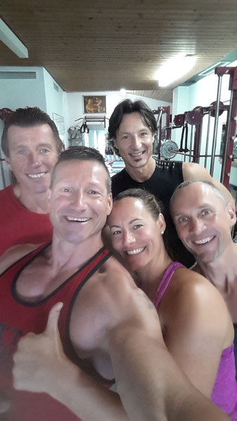 Im Hintergrund (von links nach rechts): Jochen Möhrstädt und Bernd Klein; Vorne (von links nach rechts): Rüdiger (LUI) Lang, Viktoria Soltesz und Rainer Mühl