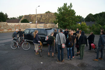 Treffpunkt für die Batnight war der Dorfplatz Stünz. Foto: René Sievert