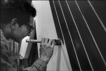 Minimal Music : Painter Frank Stella