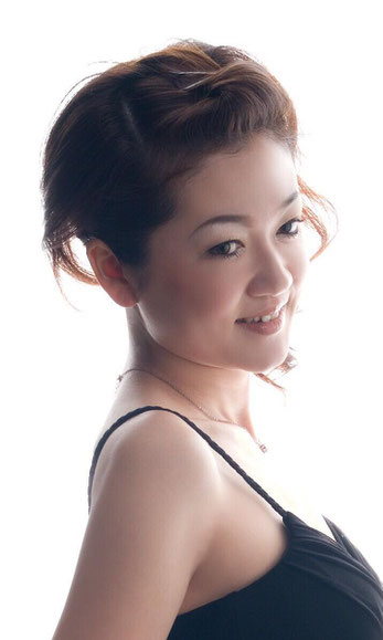 大塚 宏美(ピアノ)