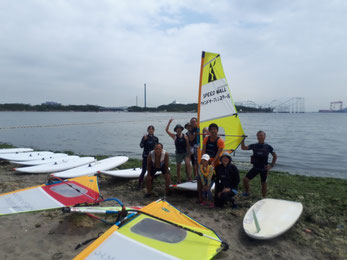 ウインドサーフィン　海の公園　スピードウォール　神奈川　横浜　初心者　体験　スクール