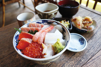 昼食イメージ