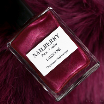 NAILBERRY • MYSTIQUE RED
