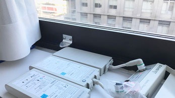 充電中の補助人工心臓のバッテリー