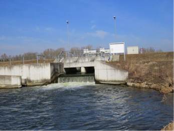 Bild: Auslaufbauwerk bei Neustadt a.d. Donau (H. Wolf)