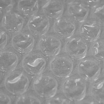 規格品 気泡緩衝材エアセルマットの株式会社和泉 - 気泡緩衝材 規格品 気泡緩衝材エアセルマットの株式会社和泉 - 気泡緩衝材