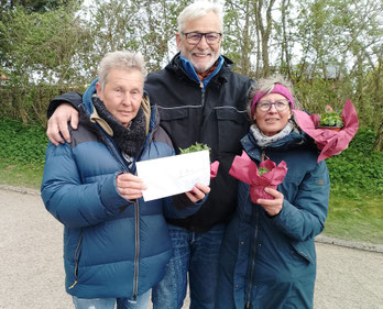 Platz 3 für Moni + Thommy und Christa