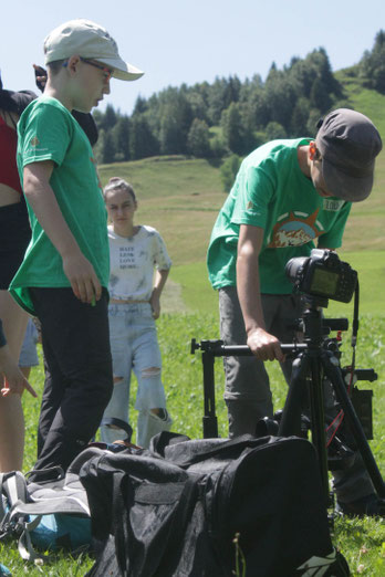 Das Kidscamp Erlebnis Video bringt den Jugendliche vieles rund um das Thema Film und Videoproduktion näher