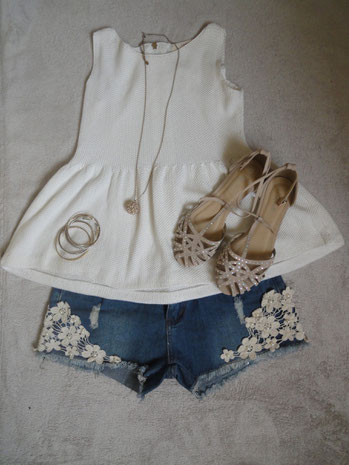 Diese Jeanshose habe ich 2nd Hand bei Sabrina's Shop gekauft (siehe alte Blogposts)