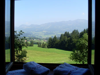 Gemütlichkeit mit viel Holz und Liebe zum Deteil - haus-wiesenhofs