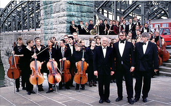 1996