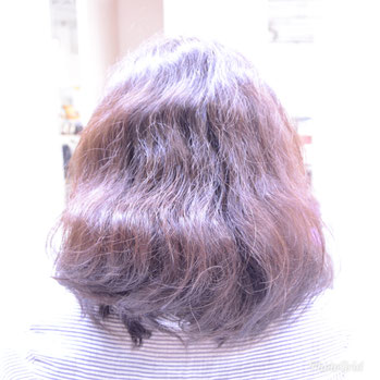 くせ毛を生かした髪型-ショート