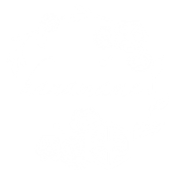 クレイアートによるかんざし・帯留・根付など着物まわりの小物を作っています。