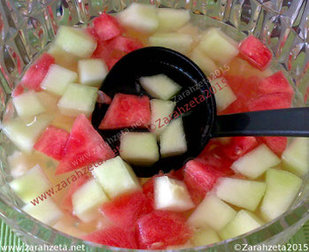 Zarahzetas Lebenskunst mit Melonenbowle