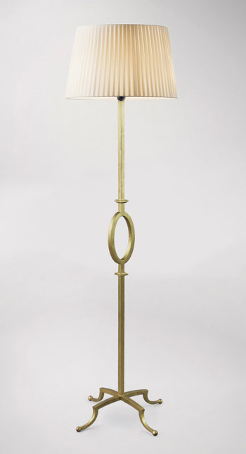 lampadaire acier ciré or, forme droite avec ogive, 4 pieds, abat-jour blanc cassé