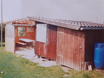 Hütte im OGV-Lehrgarten: Hier wurden die Sitzungen bis zur Fertigstellung des Schulungsheims abgehalten.