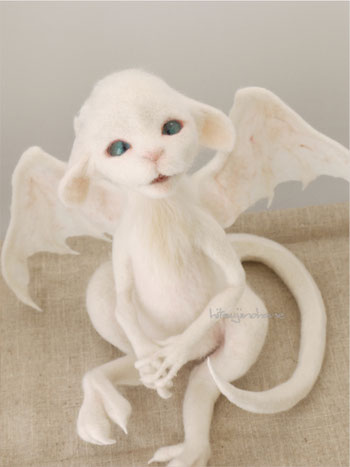 羊毛フェルト リアル ドラゴン ひつじのはね