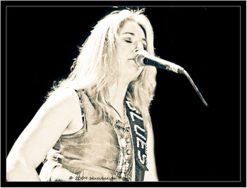 Joanne Shaw Taylor - BLUES CARAVAN 12.02.09 Fabrik Hamburg