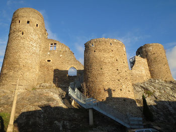 Pilat, Rochetaillée, gite, Saint-Etienne, château