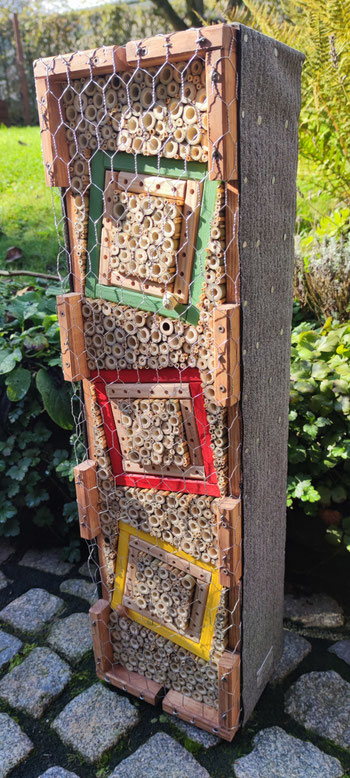 S1 / Wildbienenbrutstätte  - reine Bambusbefüllung!!! € 250