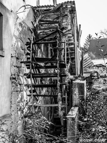 Urban; Urbex; Lost-Place; alt; verlassen; Old; Fotograf; Fotografie; Lenninger Tal; Lenningen; Mühle; Wasserkraft; Unterlenningen