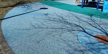 Soft fall flooring