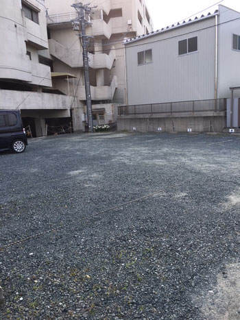 旭名店ビル3階