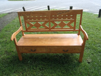 Charitymarket - Gegen das Fernweh #30 Produktionsschule Barmbek, Holzbank, Küchenbank Vintage