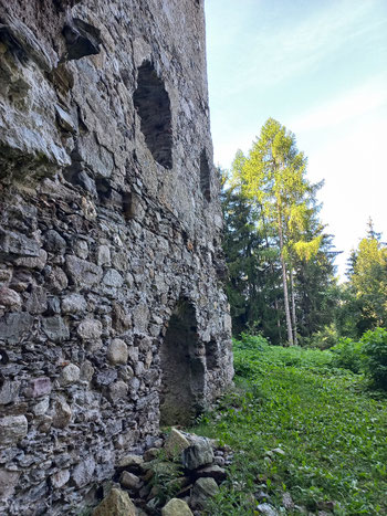 Burgruine_Altrasen