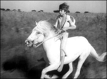 Alain Emery 11 ans galopant sur Crin Blanc - Crin-blanc, film d’Albert Lamorisse, 1953