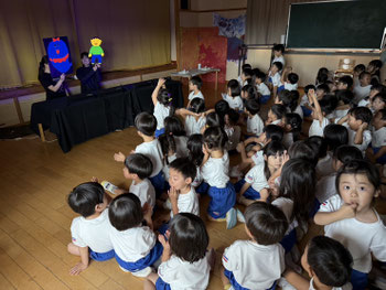 みんな〜おばけのばけたくんだよ〜