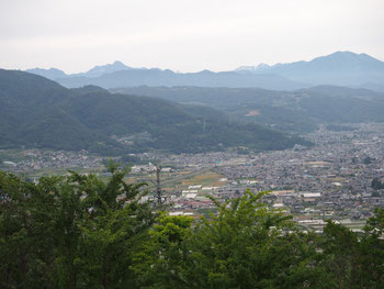姨捨SAから北信の山々(戸隠、妙高、黒姫、飯綱)