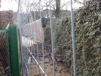 Baustelle Kinderspielplatz. ©Zarahzeta2015