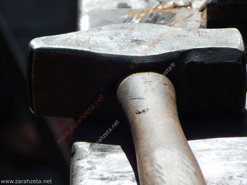 Hammer und Amboss