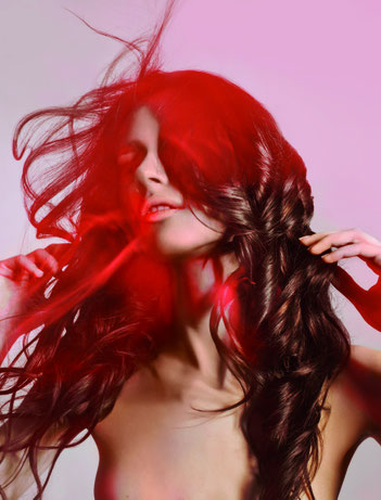 Haarentfernung Wimpernlifting Gesichtsbehandlung Antiaging needling GreenPeel Microdermabrasion LPGEndermologie Akne Gesichtsbehandlung Sofrischweiz Aknebehandlung Wimpern Fusspflege Farblichttherapie Sofrikosmetik Gesichtsbehandlung Aknebehandlung Akne