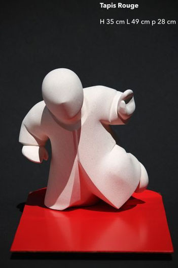 sculpture en pierre de Lens