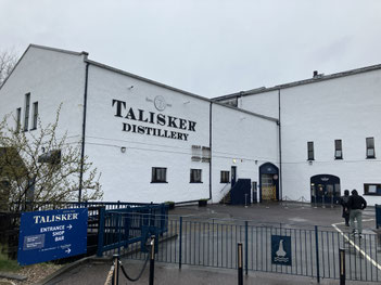 島唯一の蒸留所Taliskerは人気観光スポットでもある。