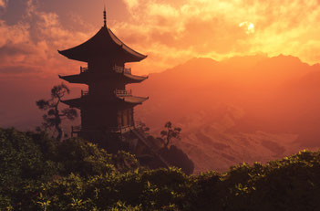 Buddhistische Pagode vor einem Berg