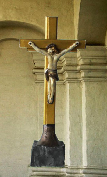 Eindrucksvolles Jesuskreuz im antiken Stil