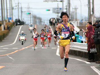 ４区を走った地元SUBARUの小林光二