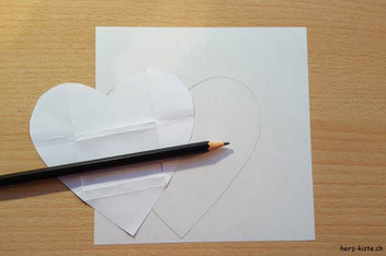 Warum ich dich liebe - einen Herz-Brief zum Valentinstag (Schritt 1 - Vorlage aufzeichnen)