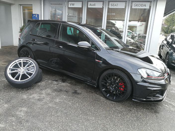 VW Golf GTI Club Sport bei Garage Küffer AG