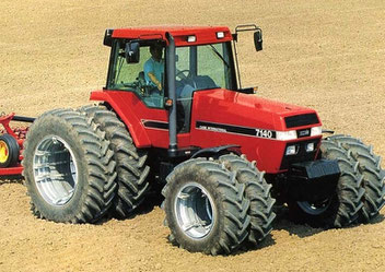 Kraftpaket Case Ih Magnum 7140 mit Doppelbereifung
