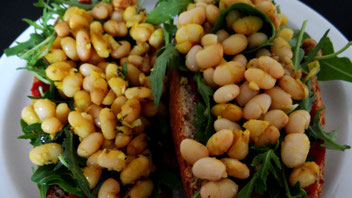 fair4world - Eiweißbrot - Mit Kraft in den Tag starten