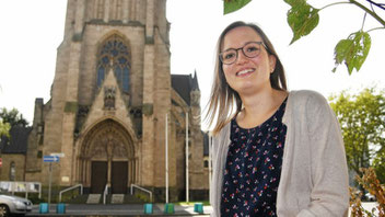 Lydia Pappert macht eine Ausbildung zur Pastoralreferentin. (Foto: Oliver Müller / FUNKE Foto Services)