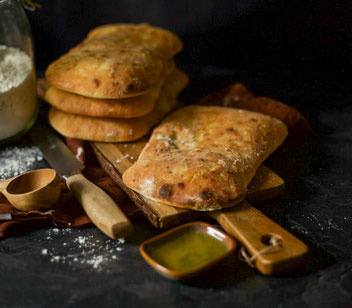 Focaccia, Brot, Fladenbrot, Focacciabrot, Brotbacken, Hefebrot, Hefeteig, Germbrot, Germteig