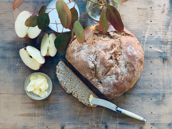 Buchweizen-Apfel-Brot