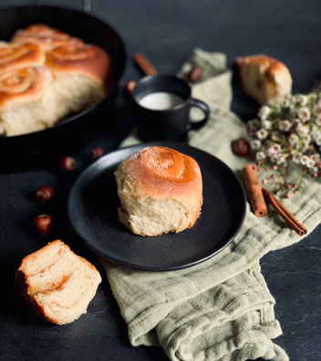 Weihnachtsschnecken, Zimtschnecken, Weihnachtskuchen, Zimtkuchen, Apfelkuchen, Weihnachten, Weihnachtsessen, Weihnachtsbäckerei